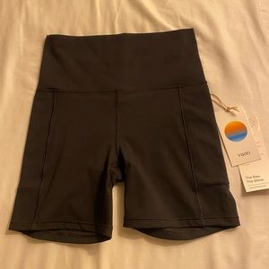 Vuori Studio Pocket Biker Short Black